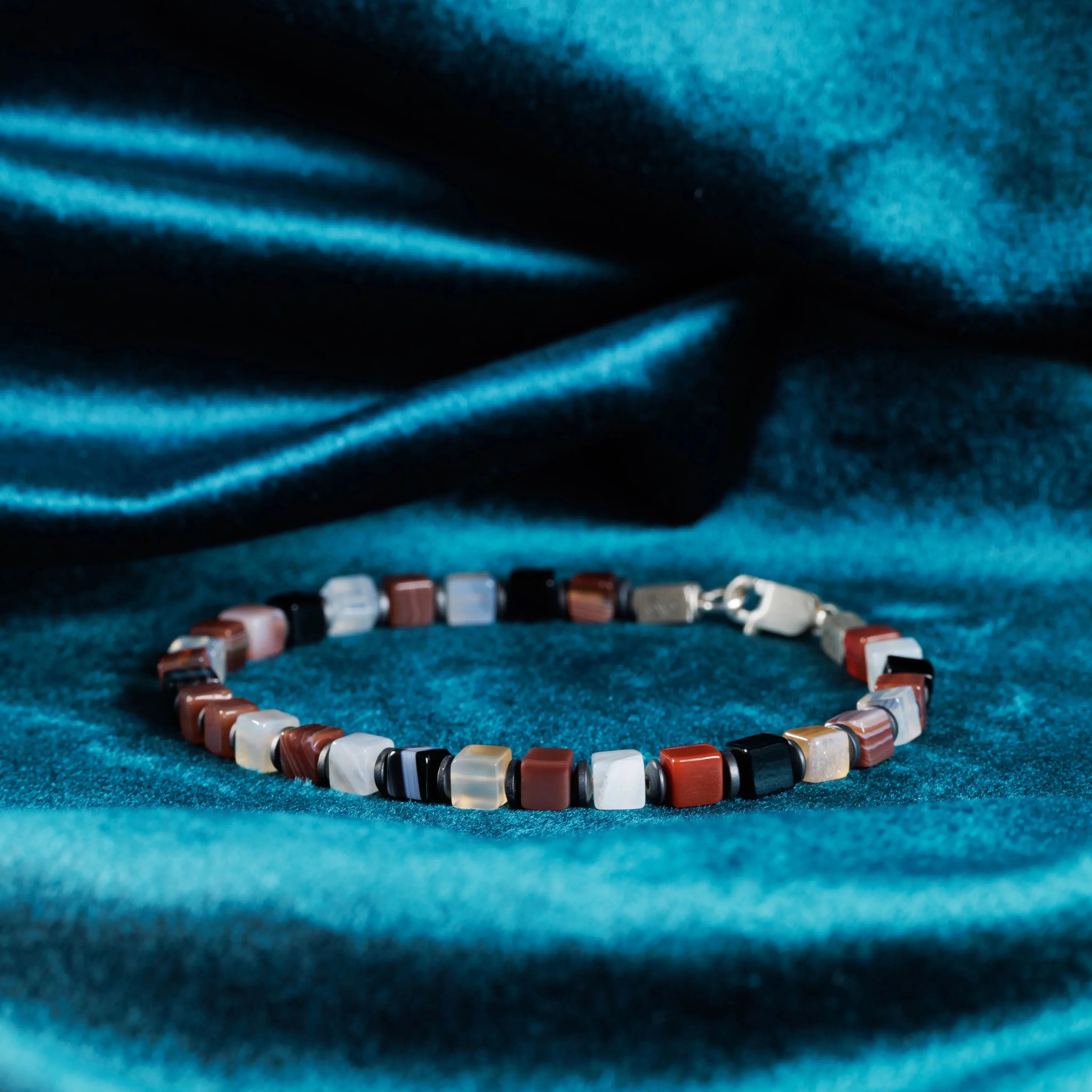 Botswana Agate Cube Bracelet I (4mm)