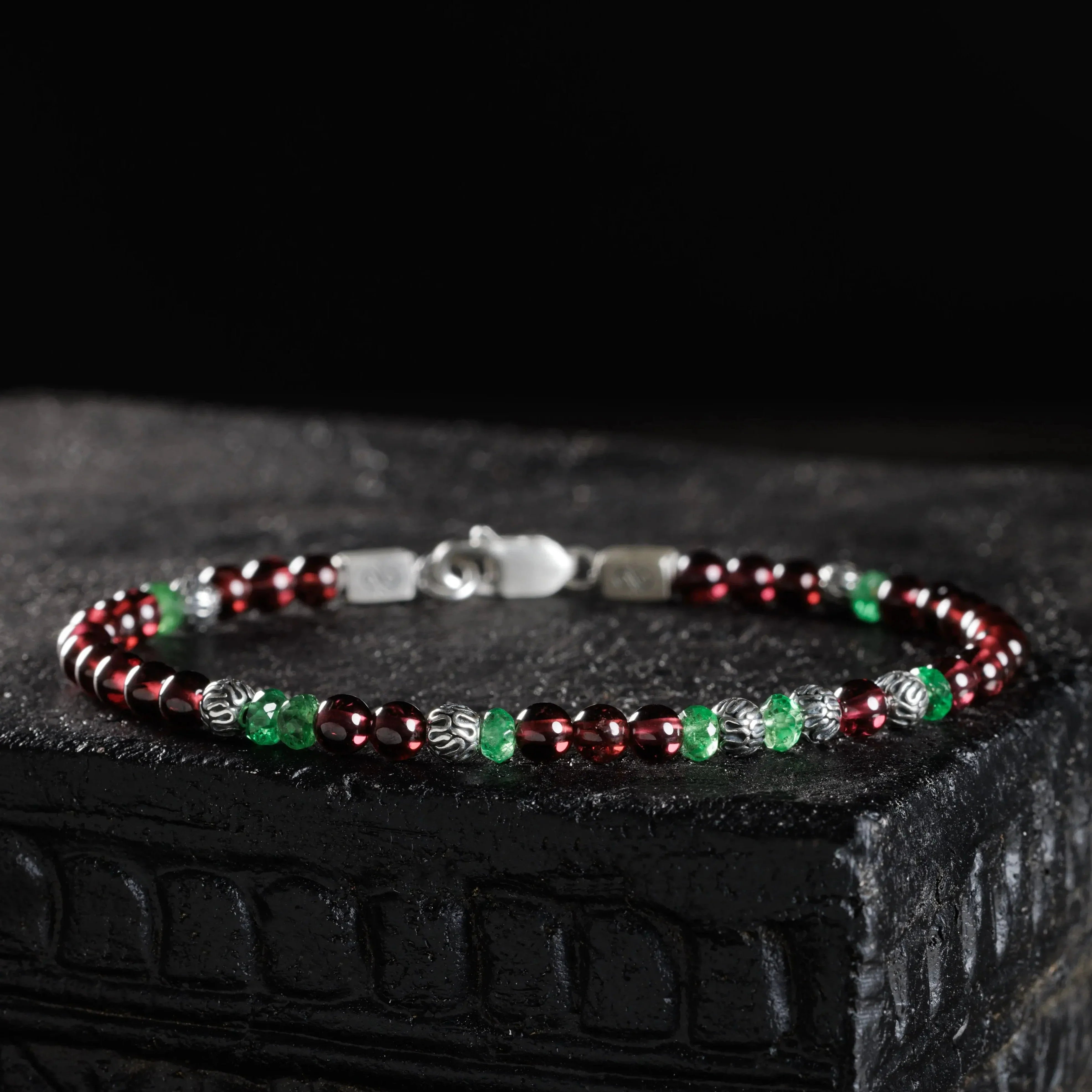 Tsavorite Garnet  - Red Garnet Bracelet II (3-4mm)