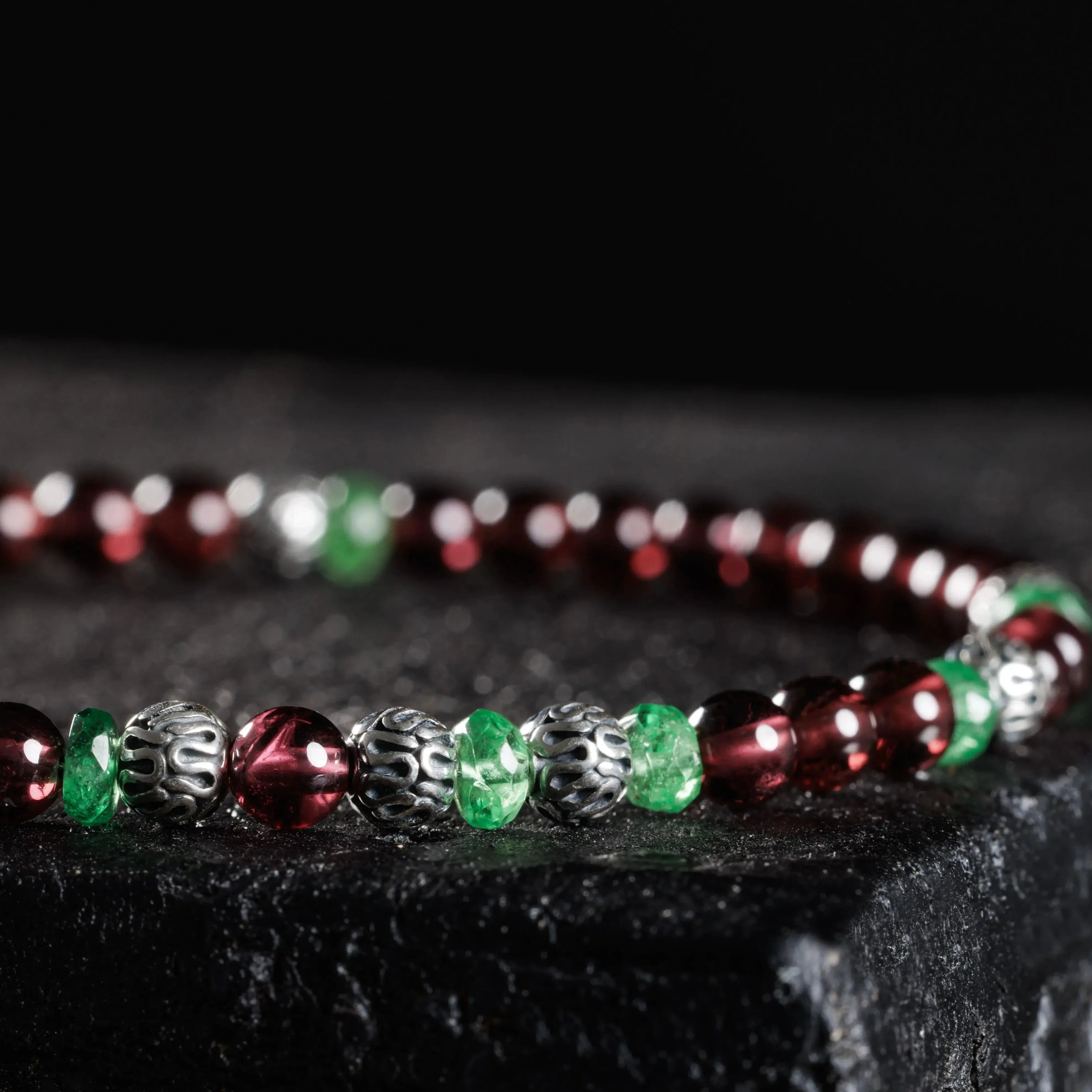 Tsavorite Garnet  - Red Garnet Bracelet II (3-4mm)